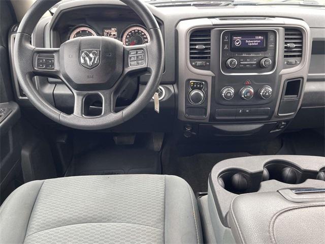 2018 RAM 1500 Express Crew Cab 4x2 57 Box