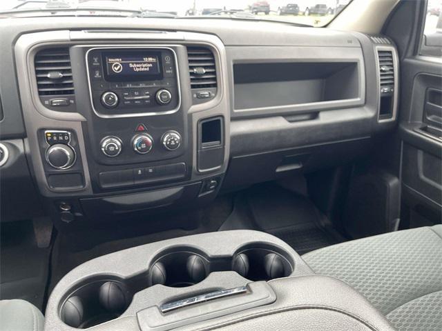 2018 RAM 1500 Express Crew Cab 4x2 57 Box