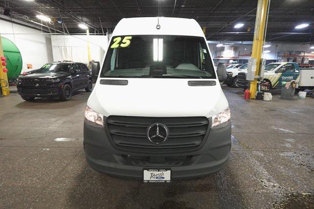 2025 Mercedes-Benz Sprinter 2500 High Roof 4-Cyl Diesel HO