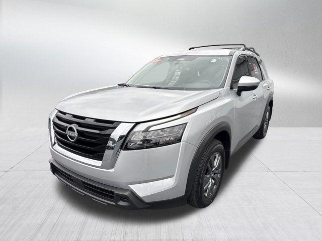 2024 Nissan Pathfinder SV 4WD