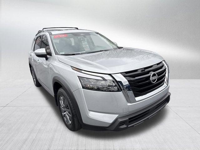 2024 Nissan Pathfinder SV 4WD