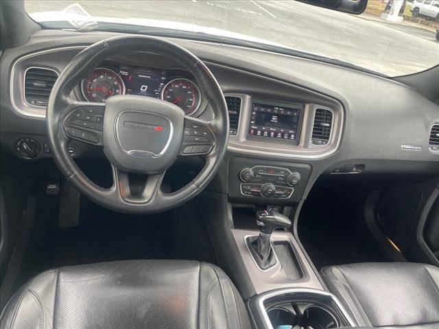 2022 Dodge Charger SXT RWD