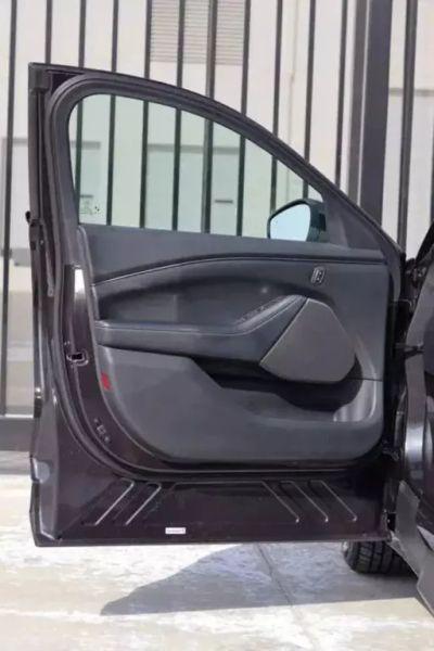 2022 Ford Mustang Mach-E Select