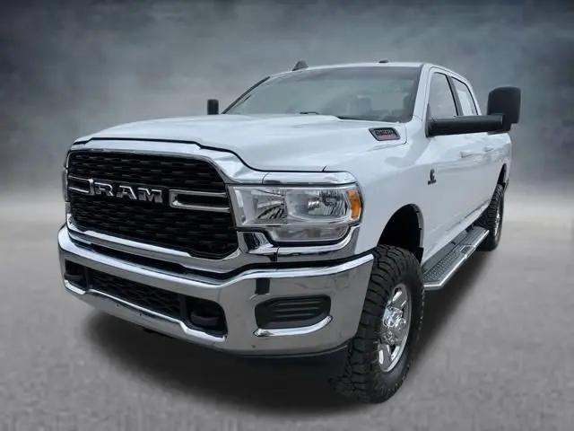 2022 Ram 2500 Big Horn Crew Cab 4x4 6'4" Box