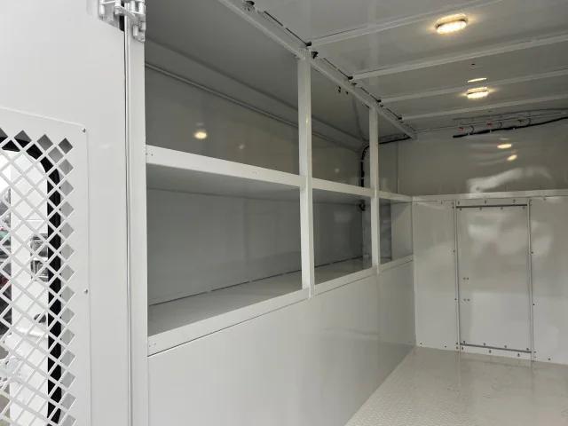 2025 Ford E-350 Cutaway E-350 SRW