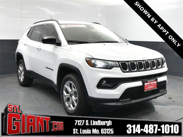 2025 Jeep Compass COMPASS LATITUDE 4X4
