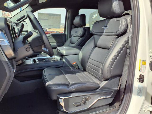 2025 Ford F-350 Platinum
