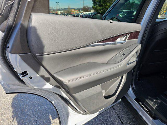 2025 INFINITI QX60 SENSORY AWD