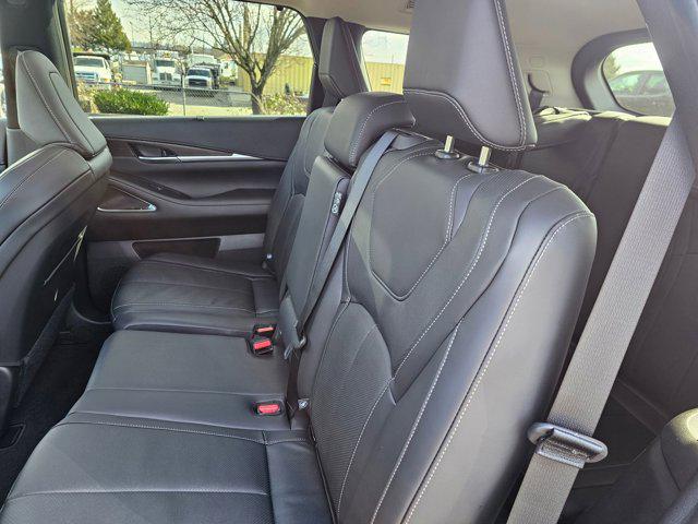 2025 INFINITI QX60 SENSORY AWD