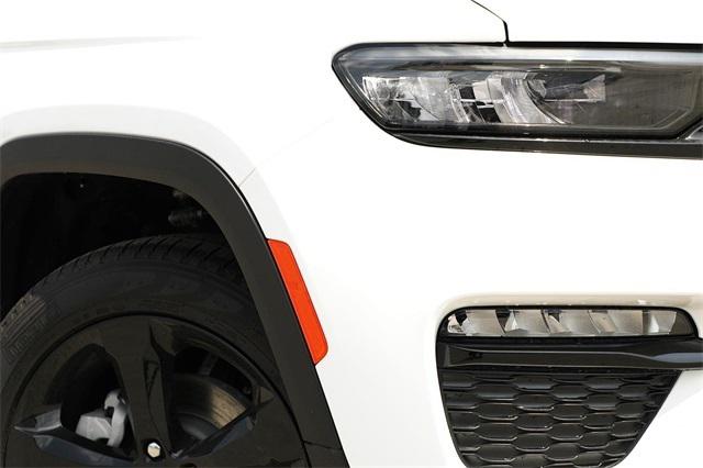2025 Jeep Grand Cherokee GRAND CHEROKEE LIMITED 4X2