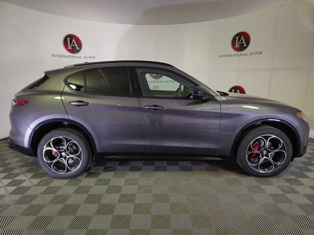 2025 Alfa Romeo Stelvio STELVIO AWD