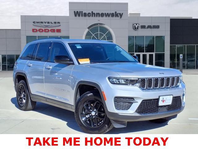 2024 Jeep Grand Cherokee Laredo X 4x4