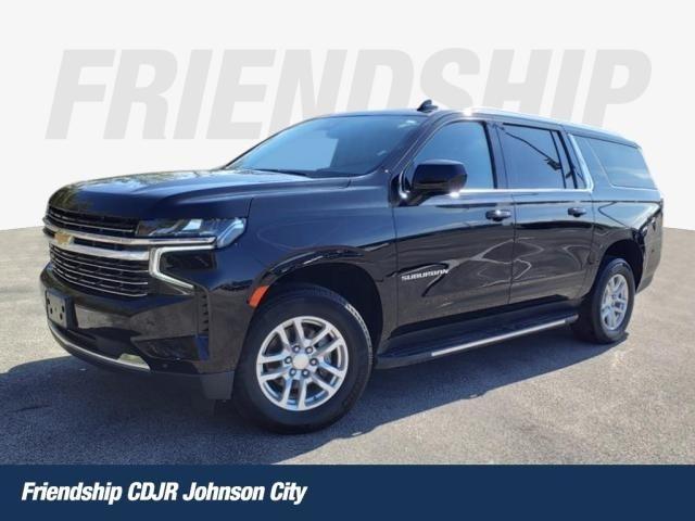 2023 Chevrolet Suburban 4WD LT