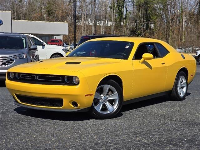 2017 Dodge Challenger SXT