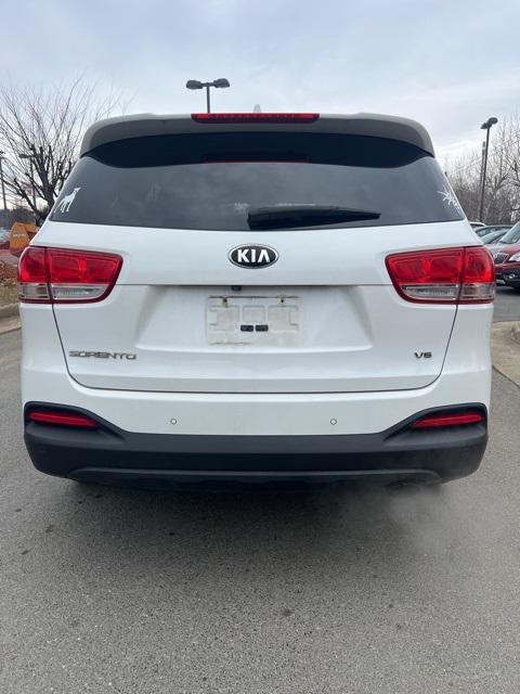 2016 Kia Sorento 3.3L LX