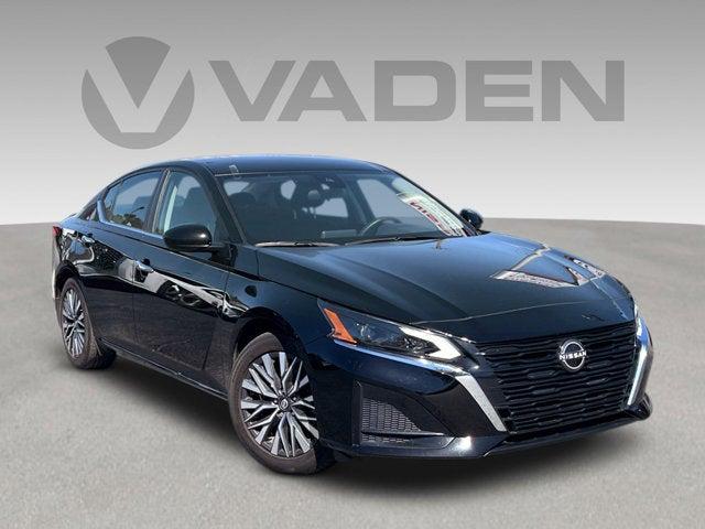 2023 Nissan Altima SV FWD