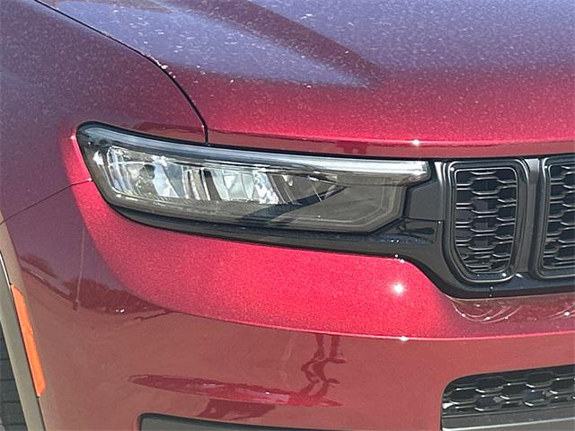 2025 Jeep Grand Cherokee GRAND CHEROKEE L ALTITUDE 4X2