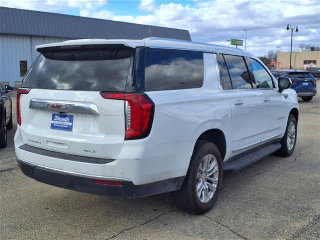 2023 GMC Yukon XL 4WD SLT
