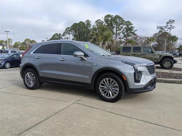2024 Cadillac XT4 FWD Premium Luxury