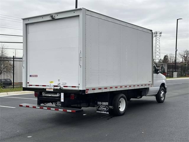 2025 Ford E-350 Cutaway E-Series Cutaway