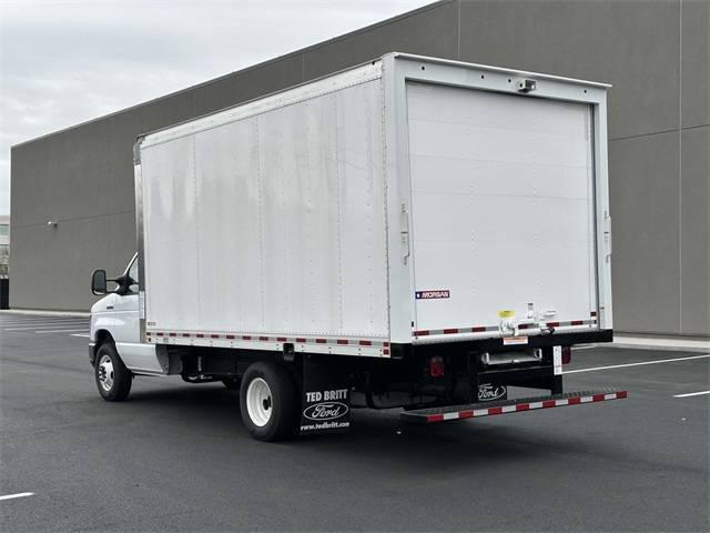 2025 Ford E-350 Cutaway E-Series Cutaway