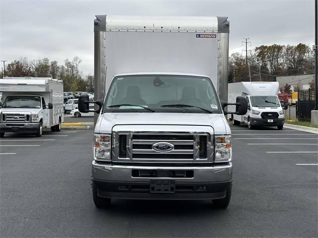 2025 Ford E-350 Cutaway E-Series Cutaway