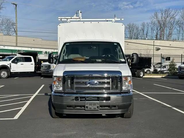 2025 Ford E-350 Cutaway E-Series Cutaway
