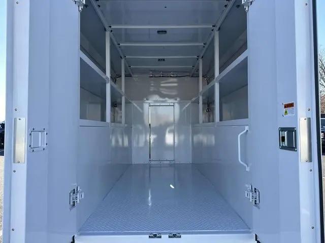 2025 Ford E-350 Cutaway E-Series Cutaway