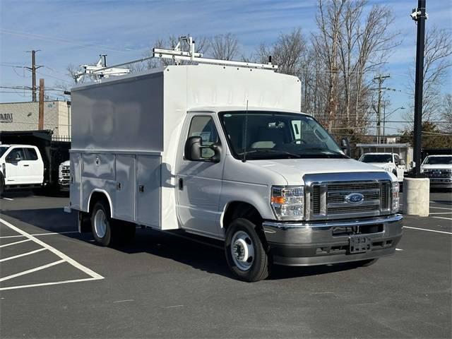2025 Ford E-350 Cutaway E-Series Cutaway for sale in Chantilly, VA