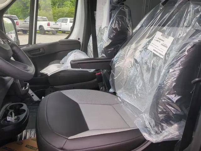 2025 Ram ProMaster Cargo Van Tradesman High Roof 136" WB w/Pass Seat