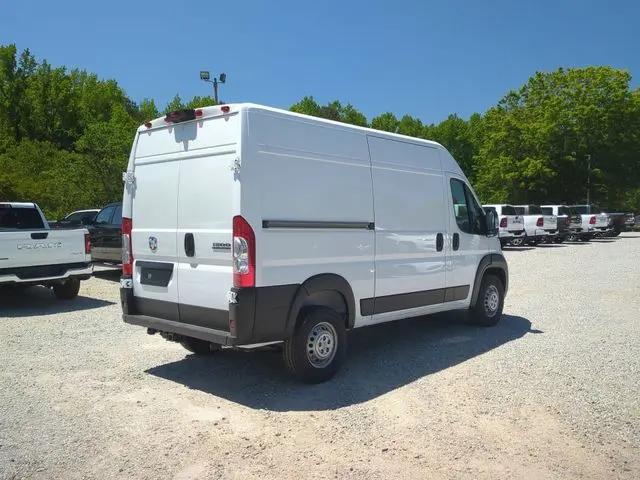 2025 Ram ProMaster Cargo Van Tradesman High Roof 136" WB w/Pass Seat