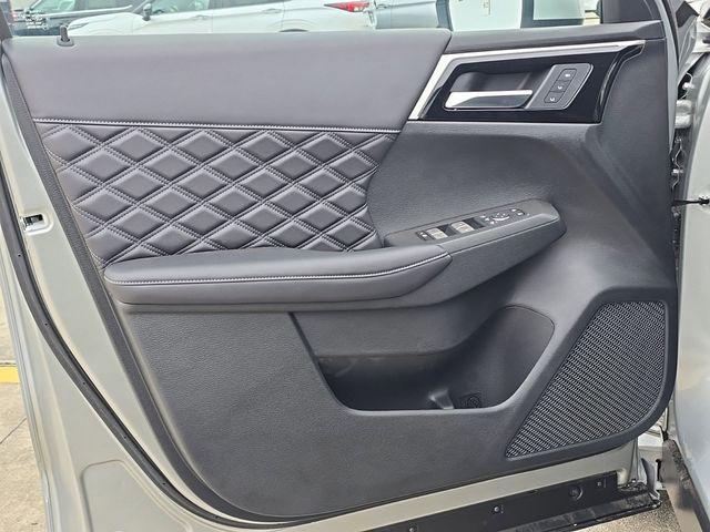 2025 Mitsubishi Outlander PHEV SEL S-AWC