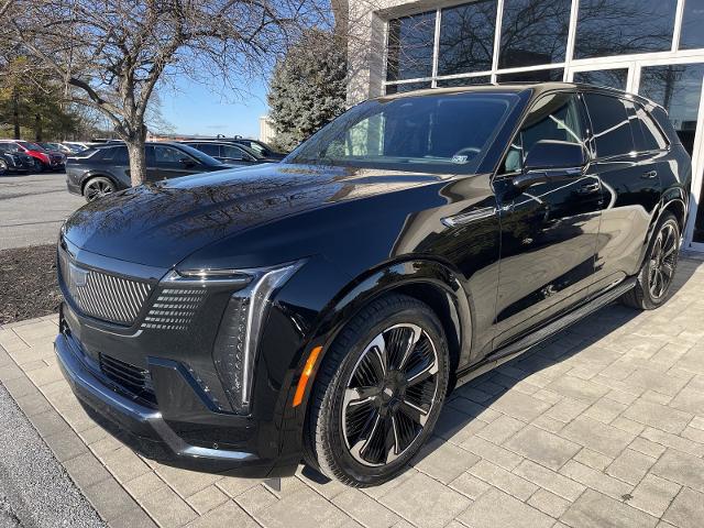 2025 Cadillac Escalade Sport 2