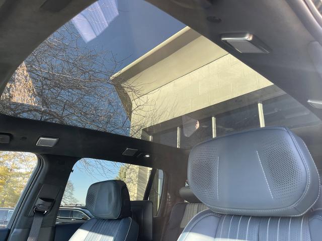 2025 Cadillac Escalade Sport 2