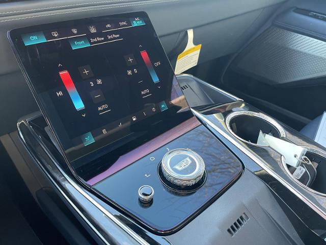2025 Cadillac Escalade Sport 2