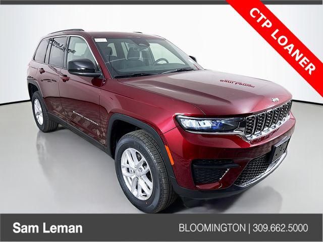 2025 Jeep Grand Cherokee GRAND CHEROKEE LAREDO X 4X4