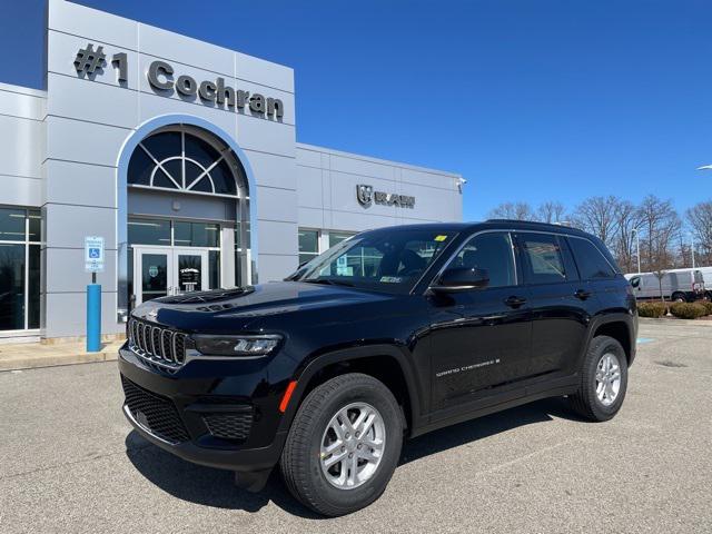 2025 Jeep Grand Cherokee GRAND CHEROKEE LAREDO 4X4