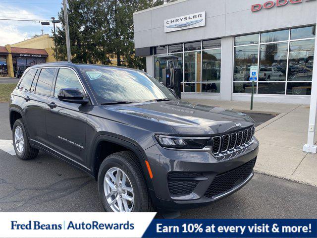 2025 Jeep Grand Cherokee GRAND CHEROKEE LAREDO X 4X4