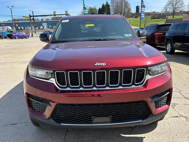 2025 Jeep Grand Cherokee GRAND CHEROKEE LAREDO X 4X4