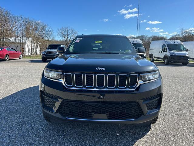 2025 Jeep Grand Cherokee GRAND CHEROKEE LAREDO X 4X4