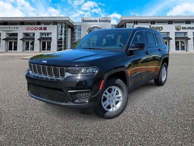 2025 Jeep Grand Cherokee GRAND CHEROKEE LAREDO 4X4