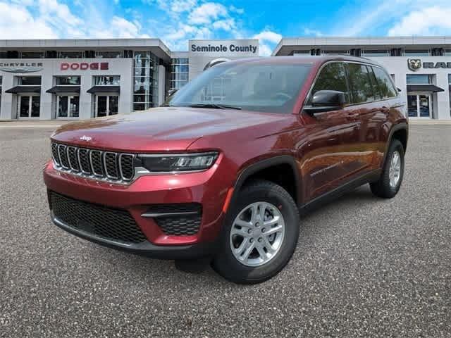 2025 Jeep Grand Cherokee GRAND CHEROKEE LAREDO 4X4
