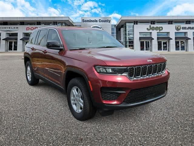 2025 Jeep Grand Cherokee GRAND CHEROKEE LAREDO 4X4