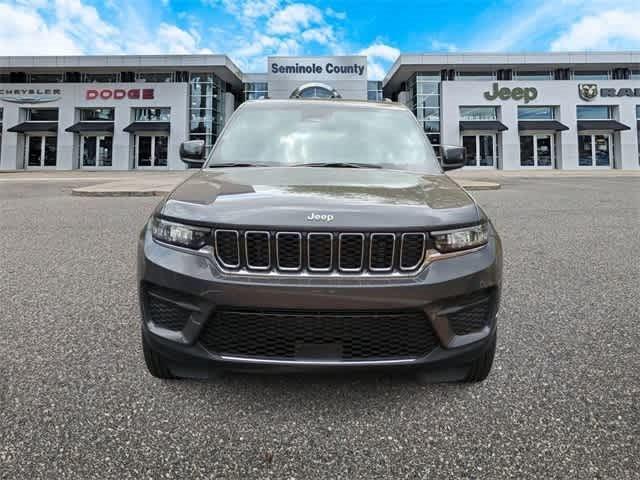 2025 Jeep Grand Cherokee GRAND CHEROKEE LAREDO 4X4