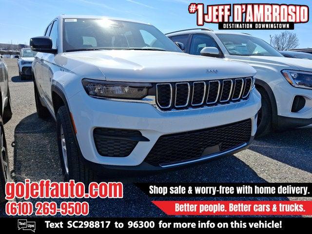 2025 Jeep Grand Cherokee GRAND CHEROKEE LAREDO 4X4