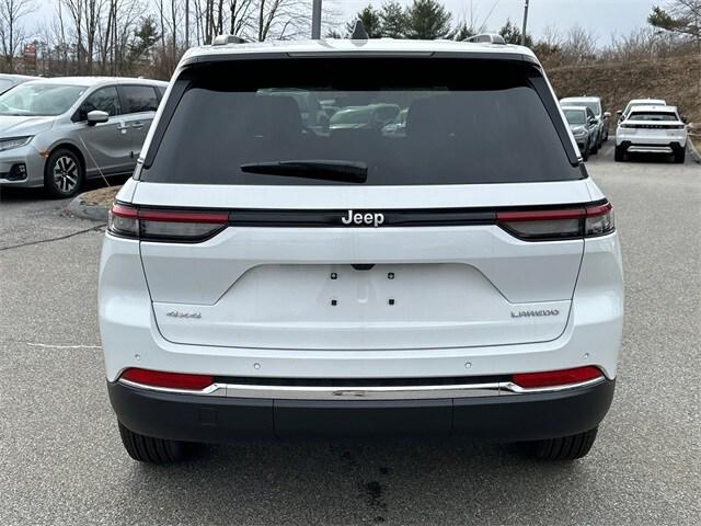 2025 Jeep Grand Cherokee GRAND CHEROKEE LAREDO X 4X4
