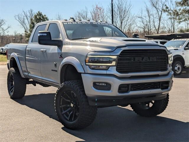 2024 RAM Ram 3500 RAM 3500 LARAMIE CREW CAB 4X4 64 BOX