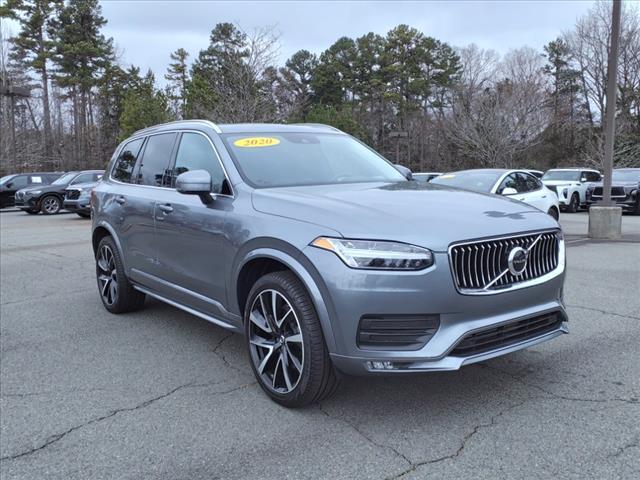 2020 Volvo XC90 T6 Momentum 7 Passenger