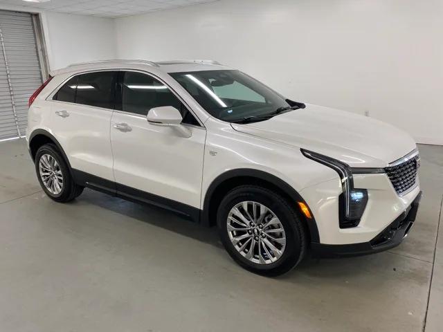 2024 Cadillac XT4 FWD Premium Luxury