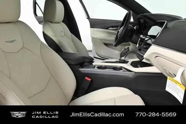 2025 Cadillac CT4 Premium Luxury RWD